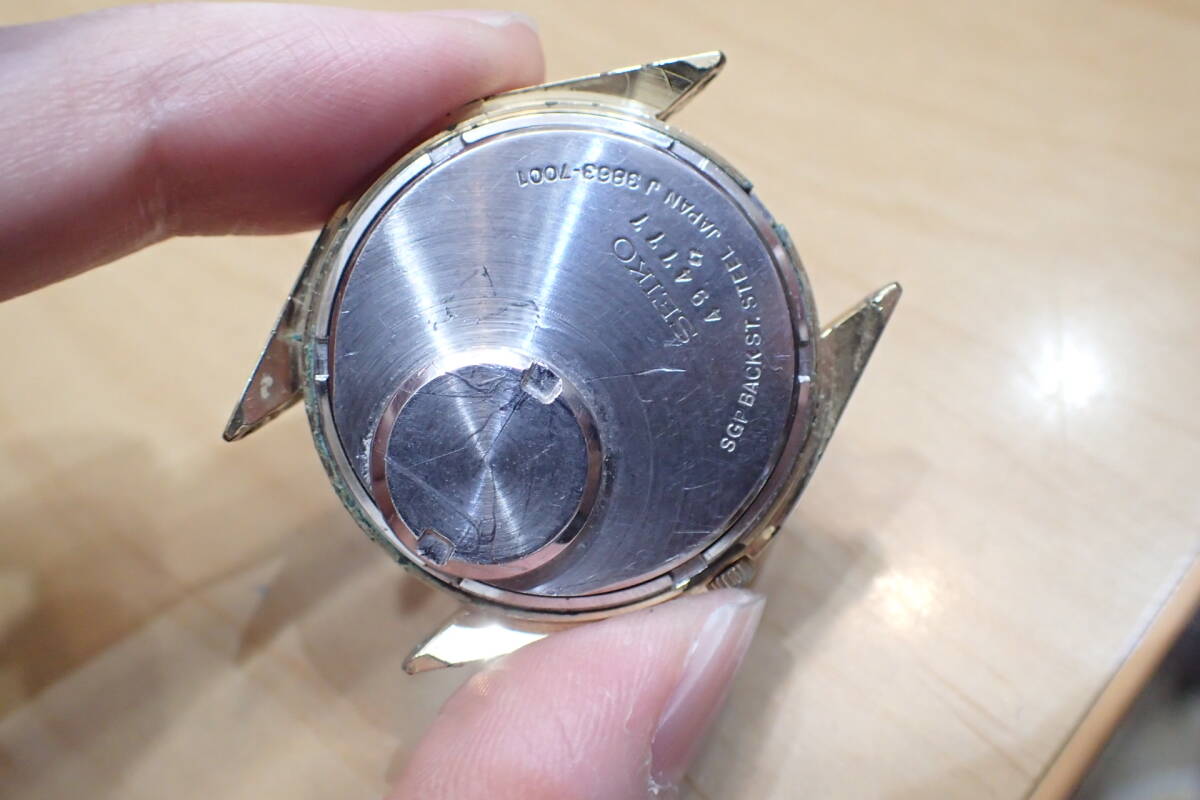 時計店在庫 SEIKO/セイコー QR ◆ 3863-7001 38クオーツ/シャンパン文字盤 デイデイト メンズ腕時計の画像5
