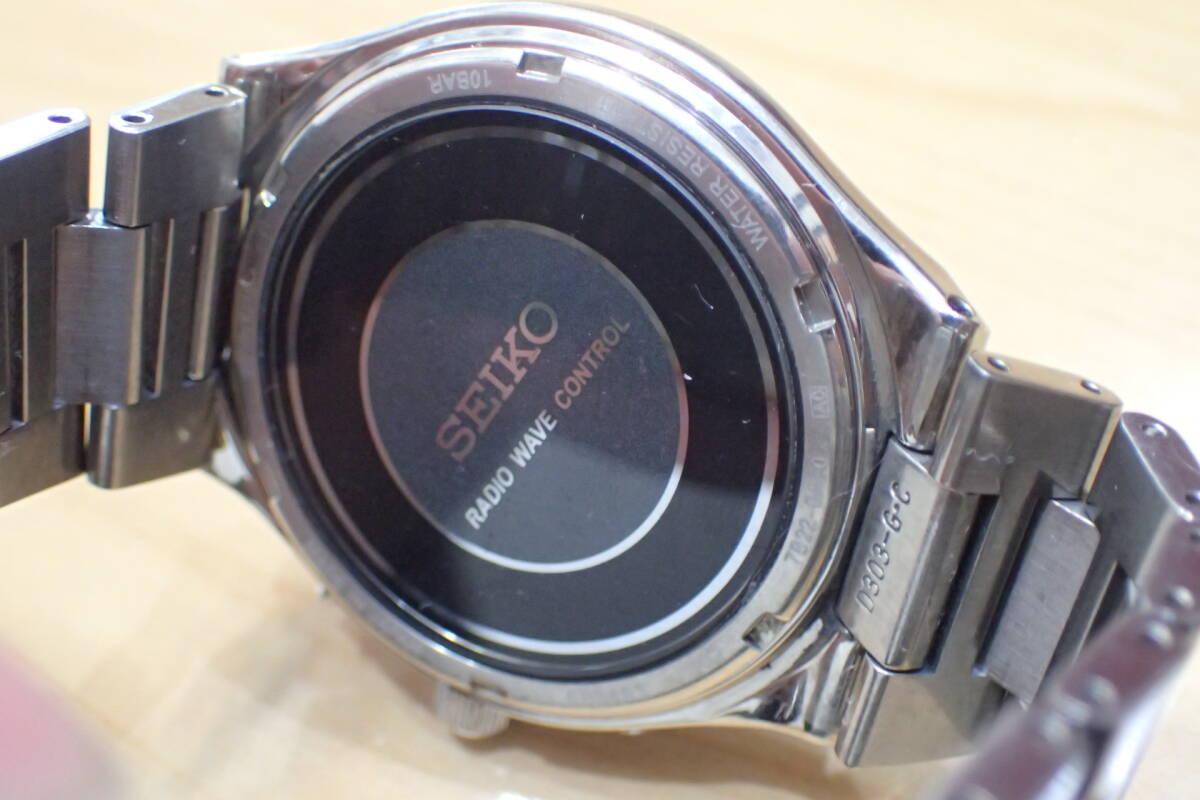 セイコー/SEIKO ◆ 7B22-0AF0 スピリット ソーラー/デイト チタン製 ◆ 青文字盤 メンズ腕時計の画像8