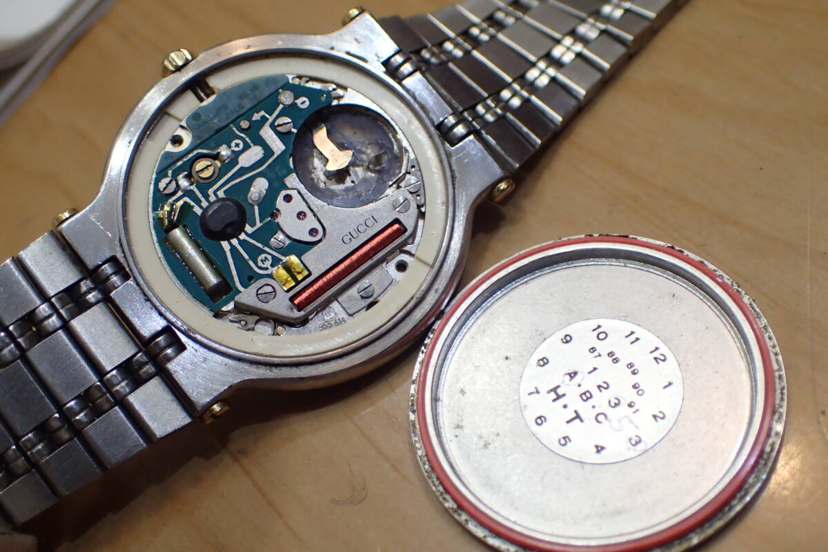 希少 グッチ/GUCCI 9000M ◆ 11ポイントダイヤモンド/ブラック文字盤　コンビ　メンズ腕時計
