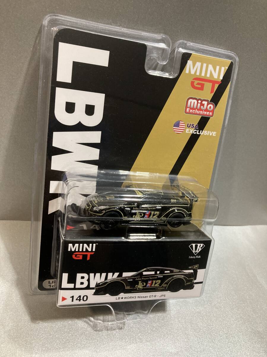 ★1/64 MINI-GT LB★WORKS Nissan GT-R JPS R35 LHD の画像1