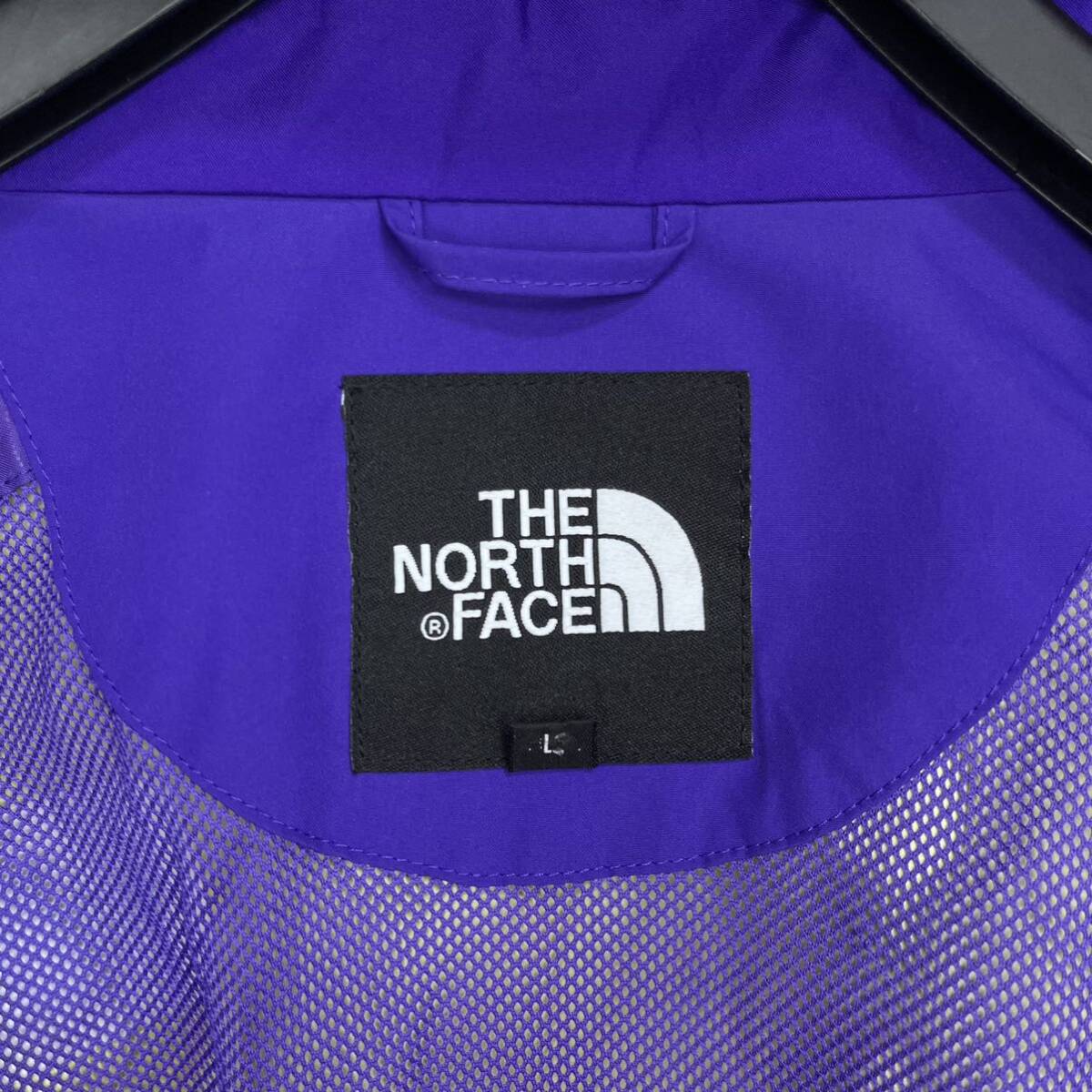 美品人気 ノースフェイス マウンテンパーカー ゴアテックス レディースL ロゴ刺繍 THE NORTH FACE フード着脱可 透湿防水 マウンテンライト_画像10