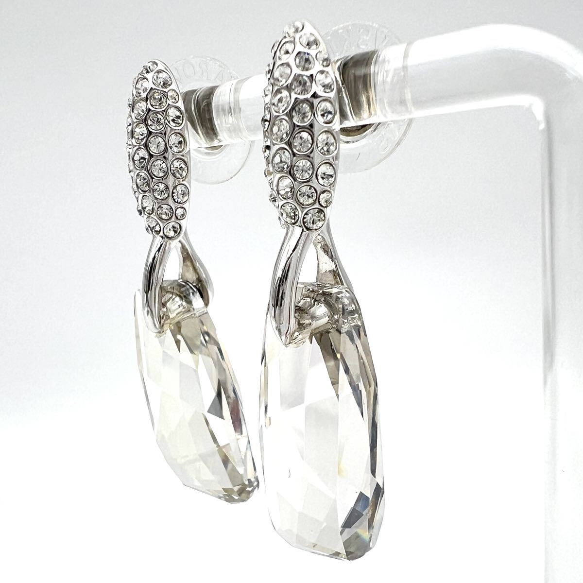 SWAROVSKIl Swarovski серьги [ Acty ] Drop серебряный цвет стразы crystal стекло серьги-гвоздики бренд a501et