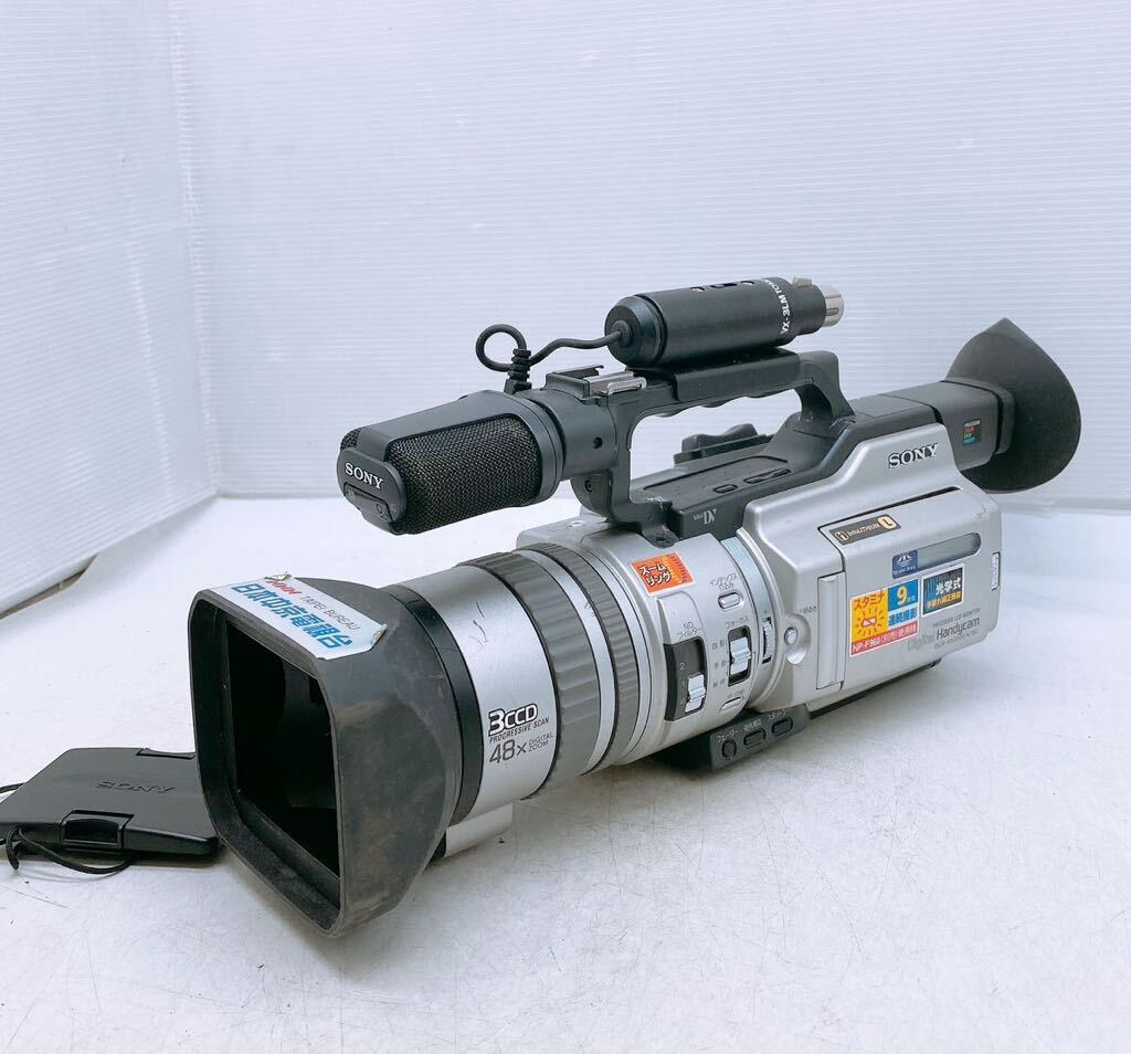 SONY ソニー デジタルビデオカメラ 2台 DCR-VX2000 NTSC 3CCD DCR-TRV70 ジャンク品 ハンディカム 部品取り コレクション カセットの画像2