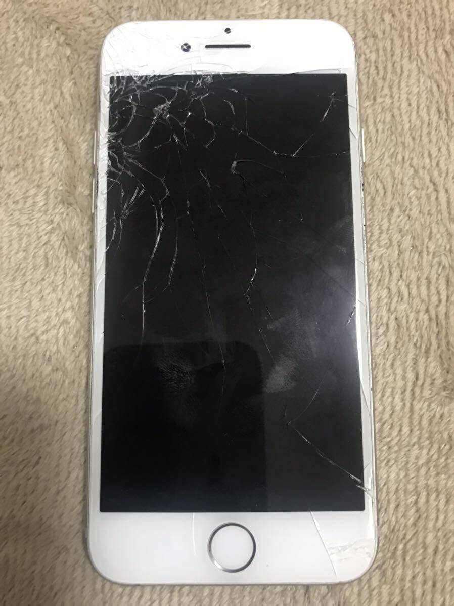 【ジャンク】画面割れ iPhone7 SIMロック解除手続き済み 128gの画像1