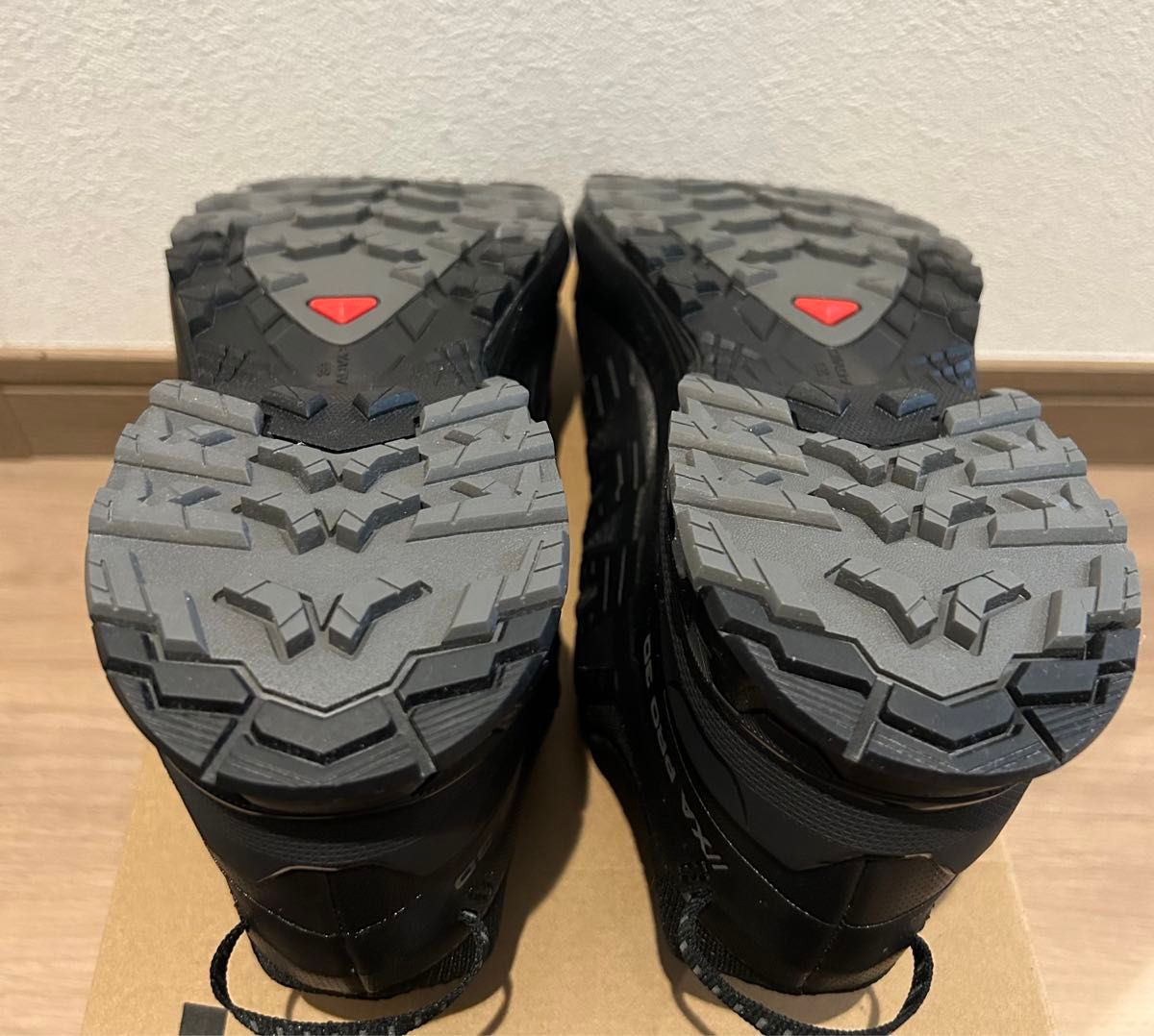 SALOMON  サロモン　XA PRO 3D V9 WIDE 27.5センチ未使用