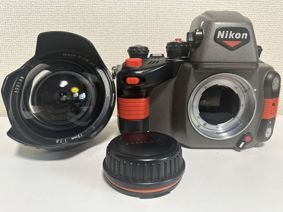 Nikon NIKONOS RS + R-UW AF FISHEYE NIKKOR 13mm f2.8