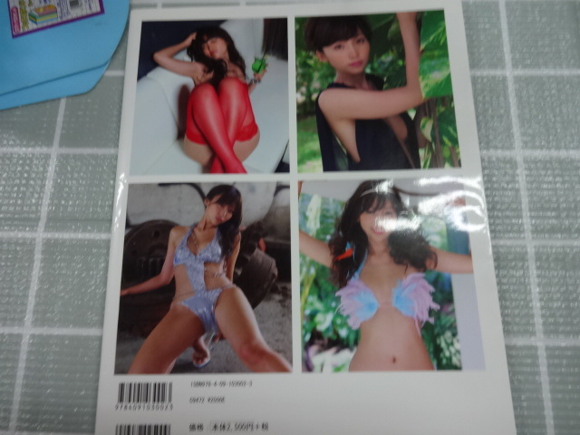 吉木りさ 写真集 RISA・MANIA サブラ ２０１１年初版 ジャンク DＶＤなし グラビアアイドル の画像2