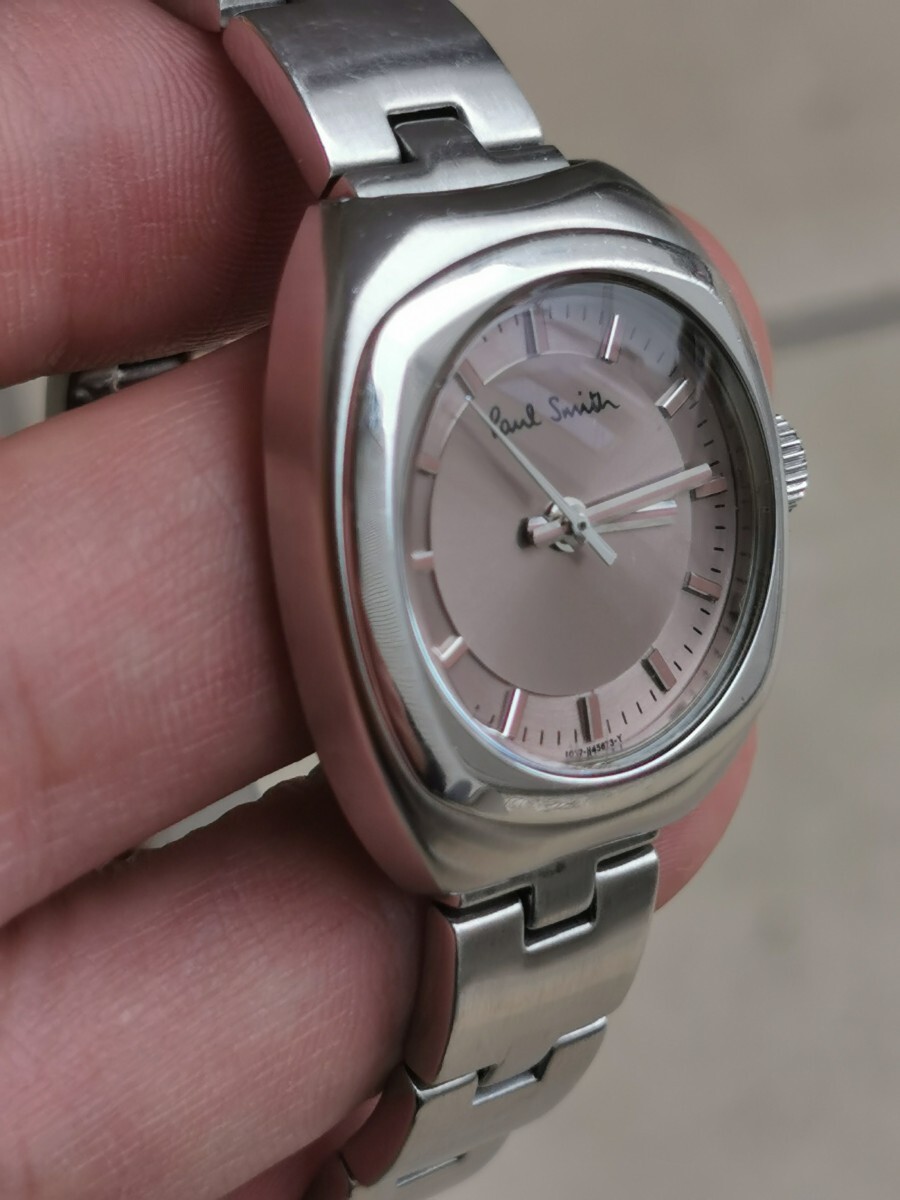 ポールスミスの大人かわいいレディース腕時計 薄ピンク色の画像7