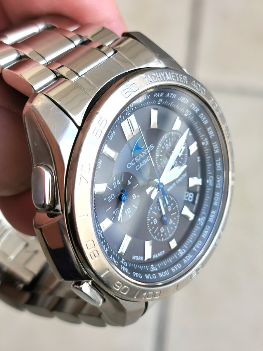 カシオの電波ソーラー腕時計　ベルト社外品