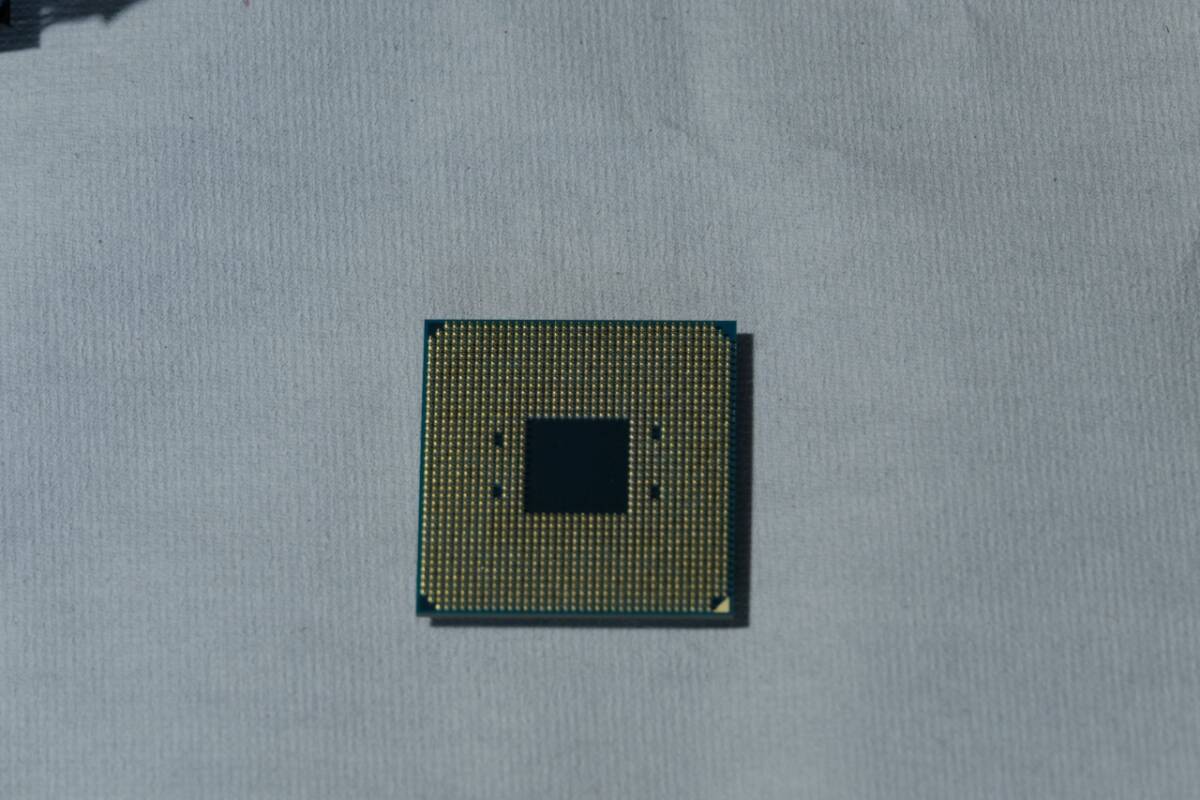 [中古・起動可能・ジャンク扱い] CPU AMD Ryzen 7 1700 BOX_画像2