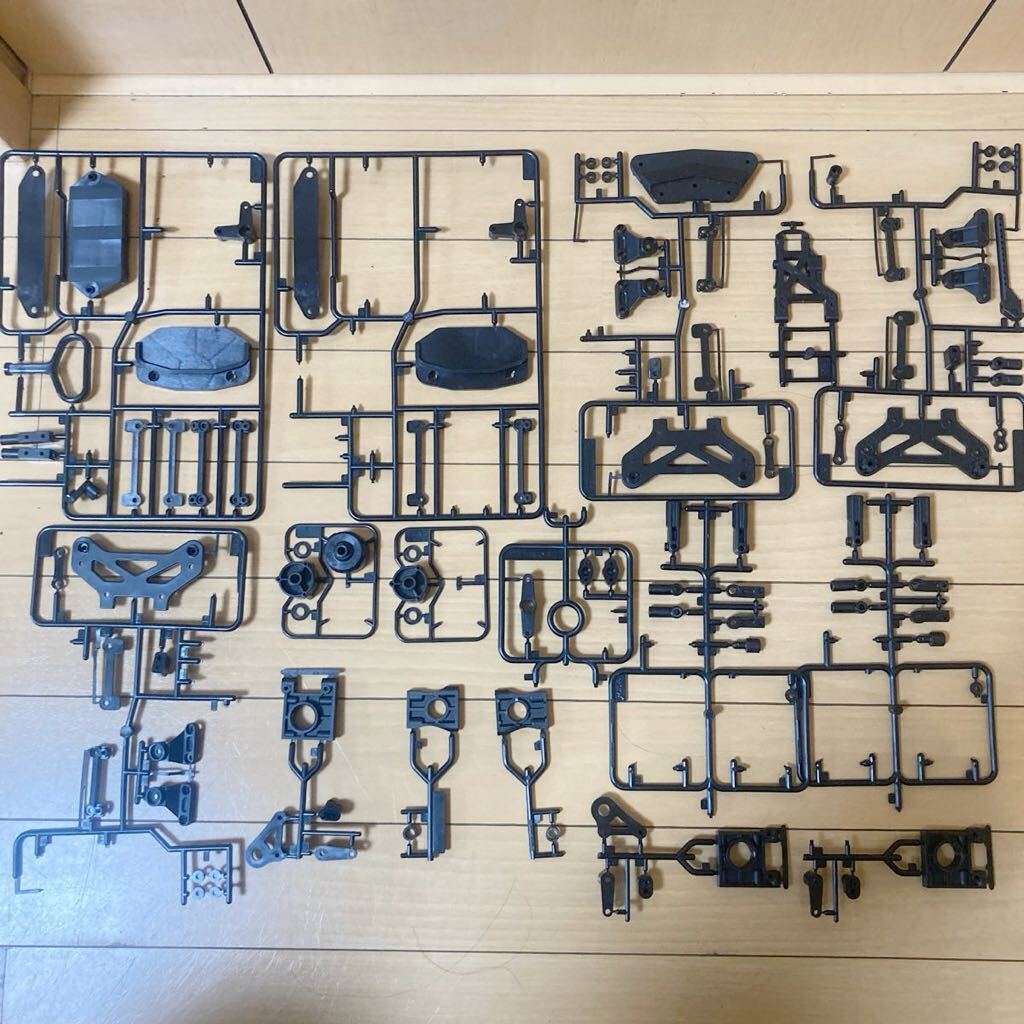  Tamiya TG10R unused parts great number 