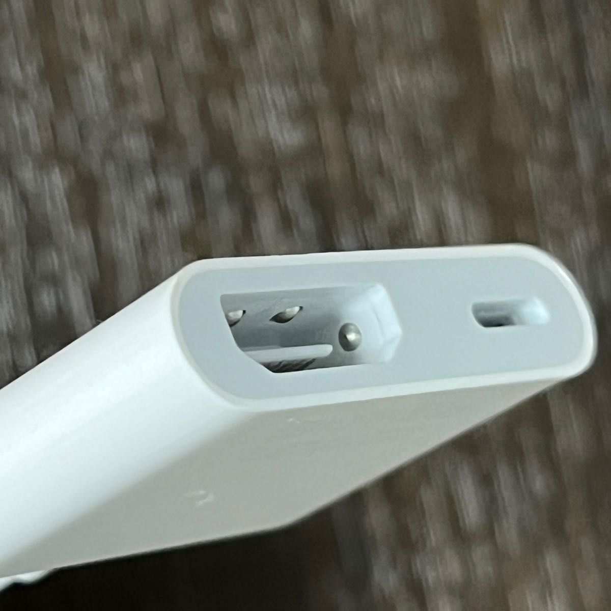 Apple純正　Lightning-digitalアダプタ HDMI変換ケーブル