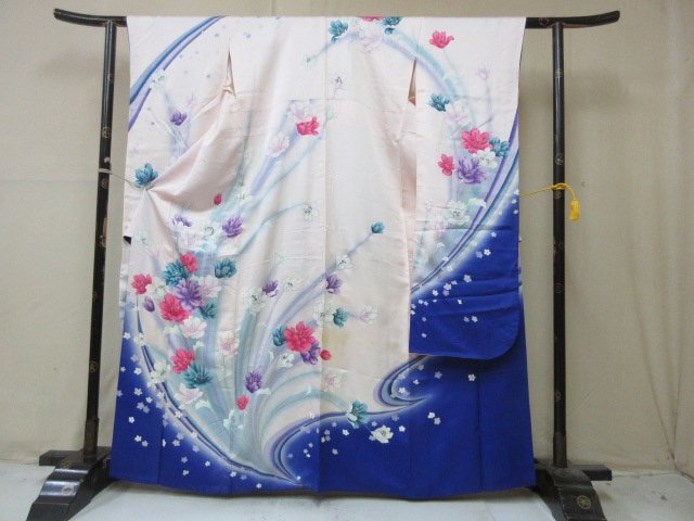 1 jpy used silk kimono long-sleeved kimono ... industry go in . dyeing dividing blow .... flower .. high class . length 153cm.67cm[ dream job ]***