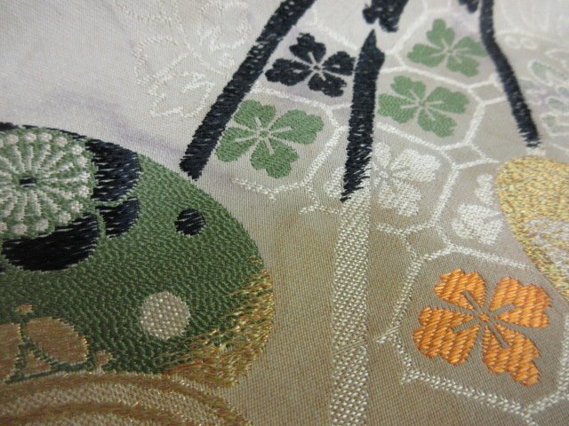 1円 中古 正絹 名古屋帯 綸子生地 和装 アンティーク レトロ 刺繍 笹 花柄 お太鼓柄 九寸帯 高級 長さ334cm【夢職】★★★_画像6