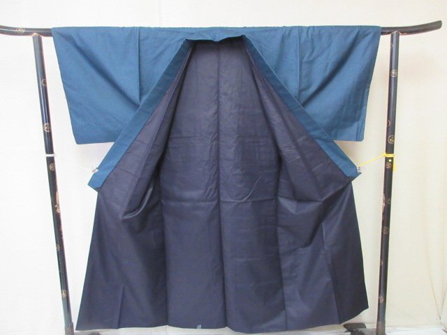 1 jpy superior article silk for man ensemble kimono Indigo mud Ooshima pongee Japanese clothes type . Japanese clothes turtle .... what . feather reverse side high class . length 138cm.67cm[ dream job ]***