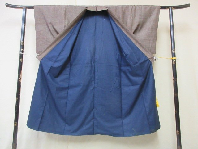 1円 中古 正絹 長着 着物 紬 男性用 和装 和服 アンティーク 花菱 幾何学 抽象 袷 身丈128cm 裄64cm 【夢職】★★★の画像2