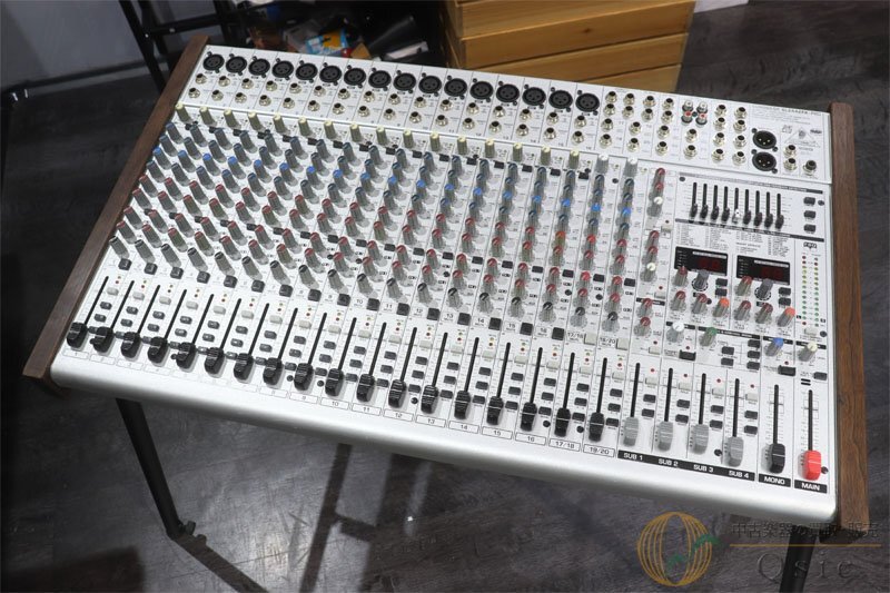 [ superior article ] BEHRINGER SL2442FX-PRO EURODESK new compact SL series mixing console [OK976]