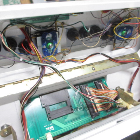 Yahoo!オークション - SNK MVS ネオジオ筐体 MVS-U4 25 焼き付け Yahoo!オークション - SNK MVS ネオジオ筐体 MVS-U4 25 焼き付け