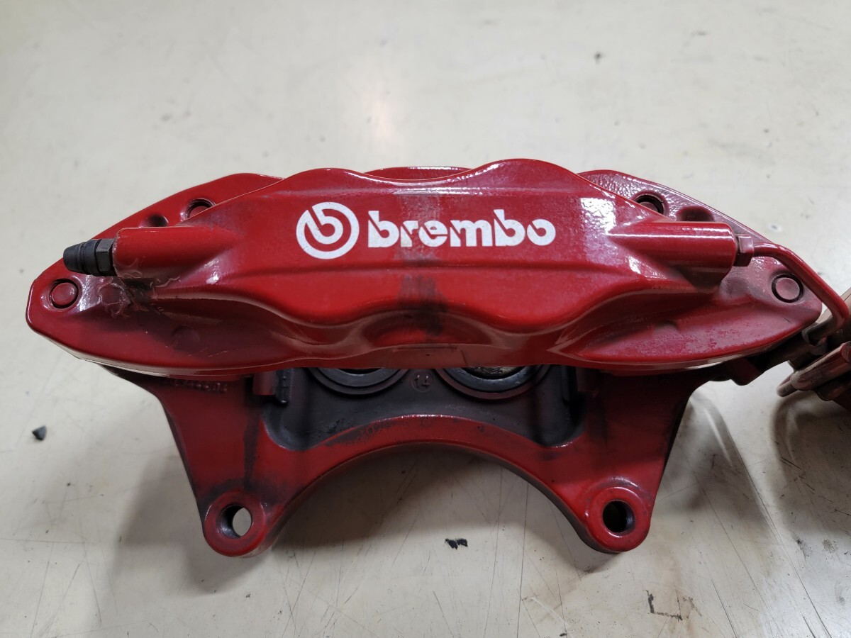 ランサーエボX エボ10 CZ4A 純正ブレンボ bremboブレーキキャリパー 中古品 1台分 の画像4