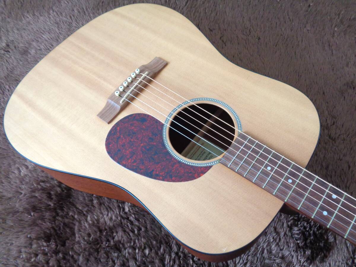 Martin DM　Made in USA　2002年製　程度良好　純正ハードケース付　アコースティックギター_画像2