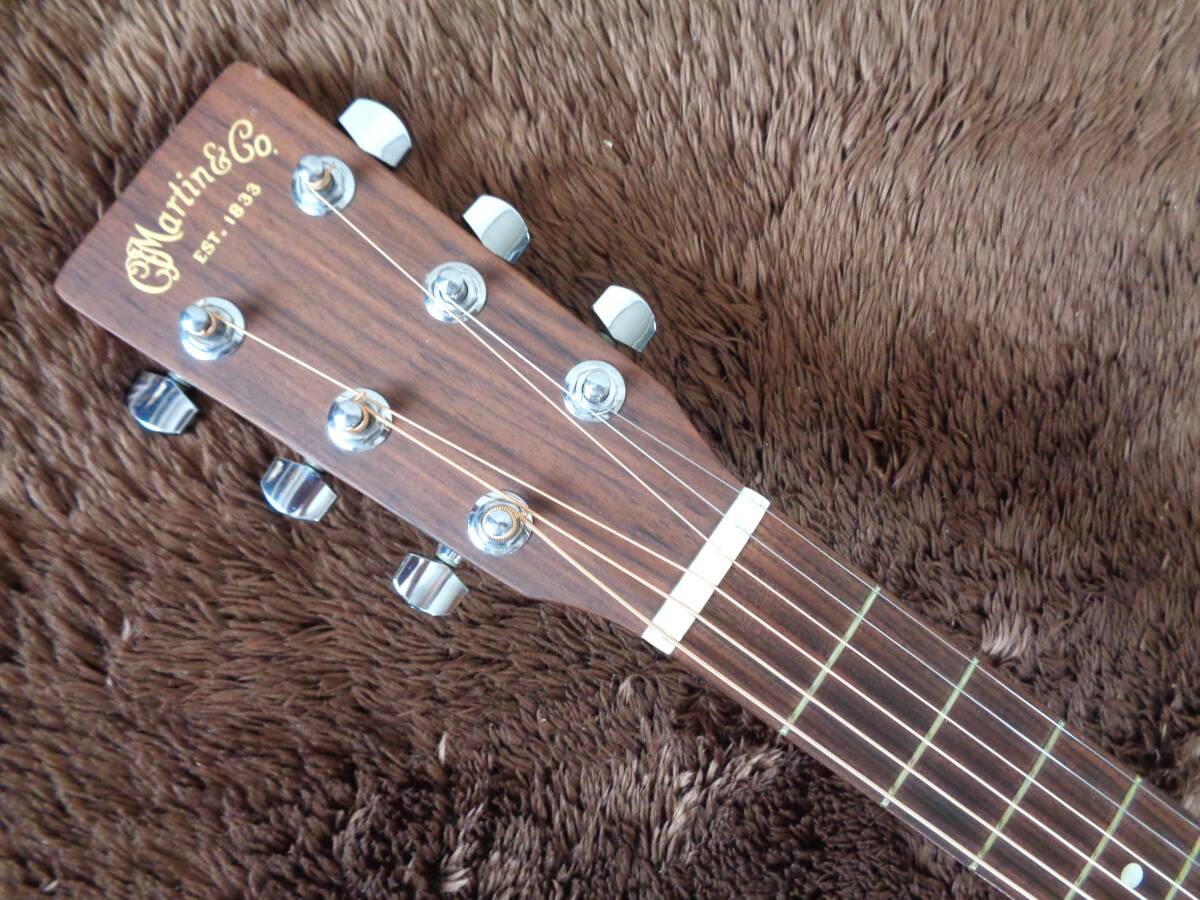 Martin DM　Made in USA　2002年製　程度良好　純正ハードケース付　アコースティックギター_画像4