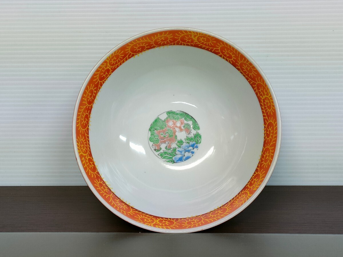 大清乾隆年製 アンティーク 色絵磁器 中華食器 丼 鉢皿 ラーメン皿 時代物 赤 食器 径約18.8cm、高さ約6.3cmの画像7