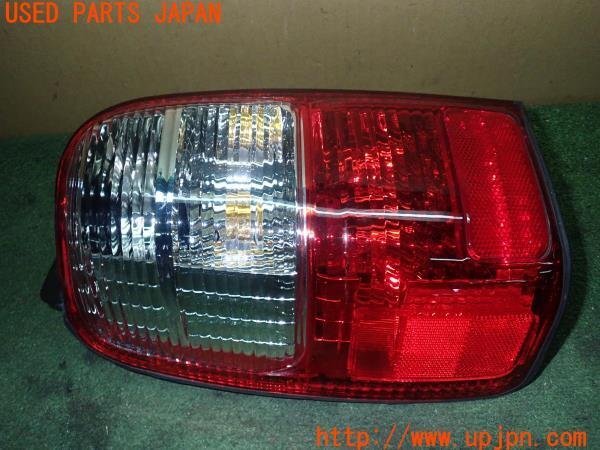 3UPJ=13980547] Hilux Surf (RZN185W) previous term EAGLE EYES Eagle I z tail lamp EE-TY672 used 