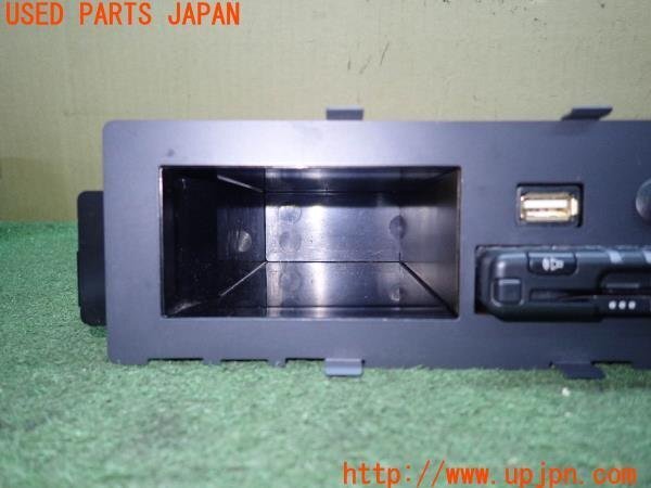 3UPJ=12370503]ルノー カングー(KWH5F1)Panasonic パナソニック ETC車載器 CY-ET926D USBポート・ホルダー付き 中古_画像4