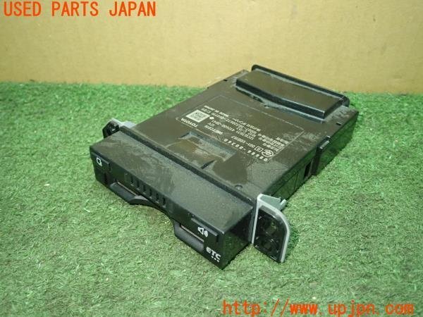 3UPJ=11700503]RAV4 ハイブリッド(AXAH52)純正ビルトイン ETC車載器 08686-00360 中古の画像1