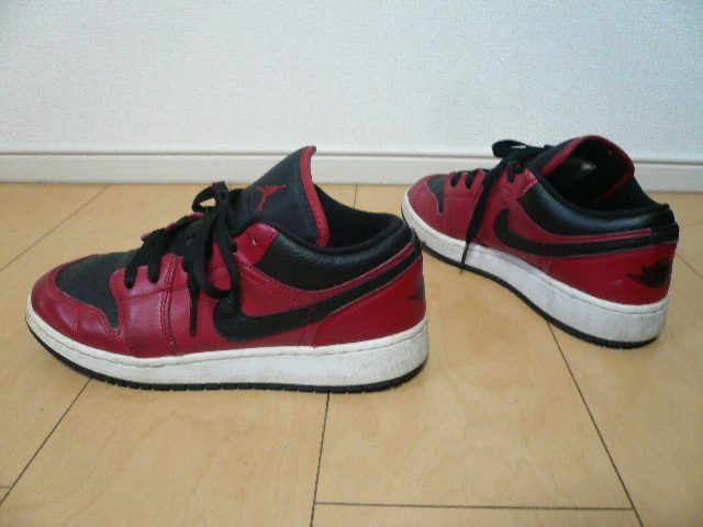 NIKE ナイキ GS Air Jordan 1 Low エア ジョーダン 1 ロー 553560-605 レッド×ブラック 25.0cm_画像2