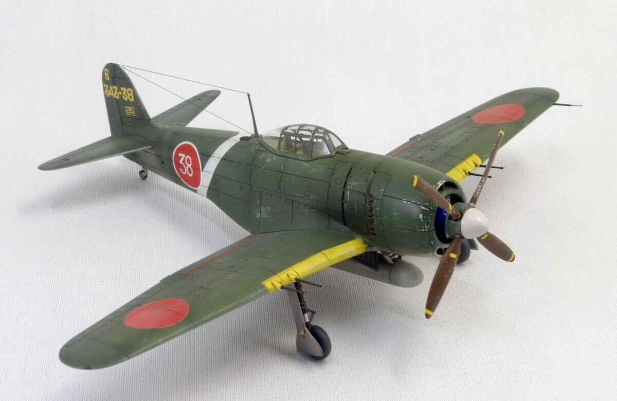 アオシマ 1/72 エース列伝 川西 紫電改 第343航空戦闘隊701「維新隊」塗装済み完成品の画像2