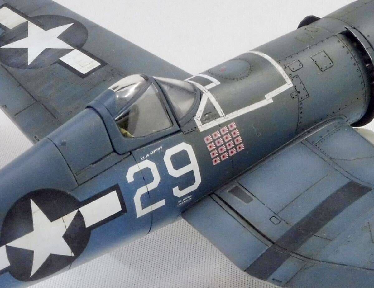 タミヤ 1/72 ヴォートF4U-1A コルセア 塗装済み完成品(褪色表現)の画像5