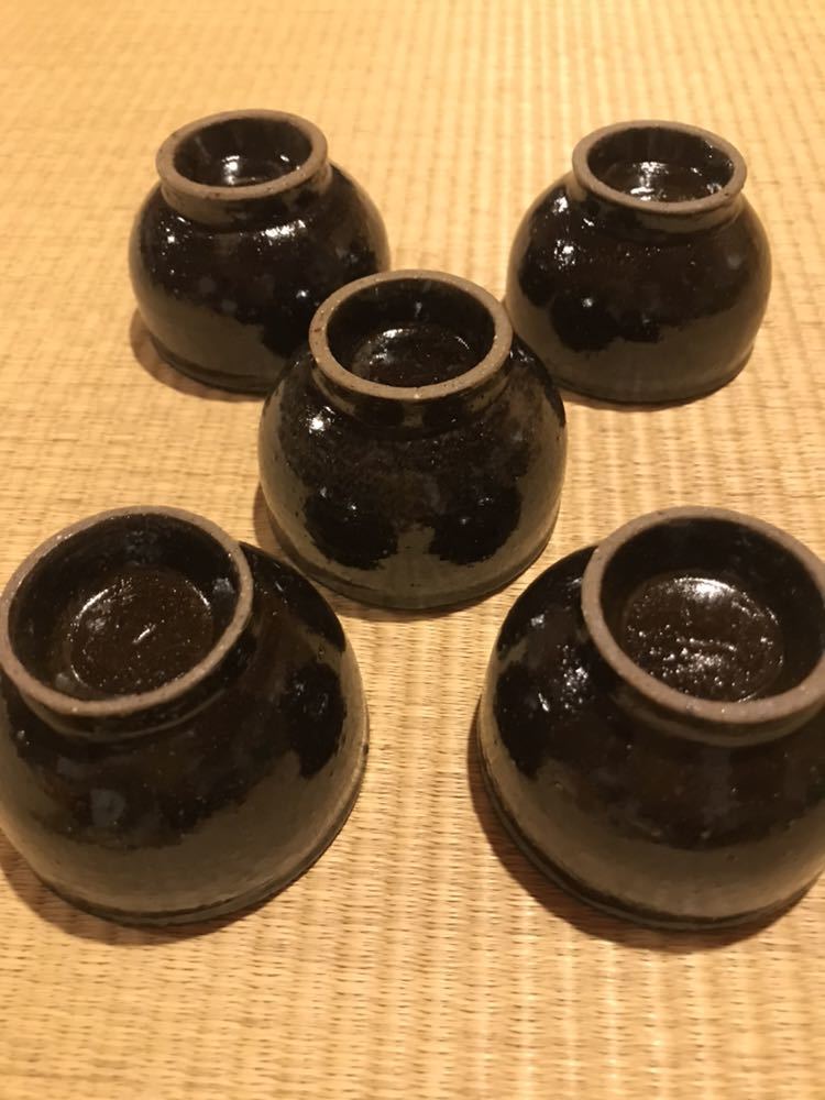 小さめ湯呑み茶碗5客セット☆お猪口にも♪韓国の黒い陶器_画像4