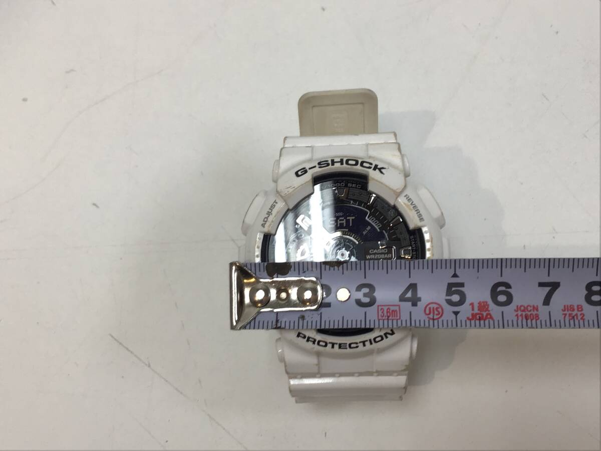2893■CASIO カシオ G-SHOCK ジーショック 腕時計 GA-110GW クォーツ アナデジ ホワイト ブラック文字盤 樹脂ベルト 稼働品の画像6