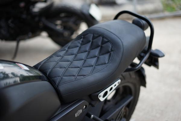 Yahoo!オークション - xsr155 シングルシート 艶無し黒 Yahoo!オークション - xsr155 シングルシート 艶無し黒