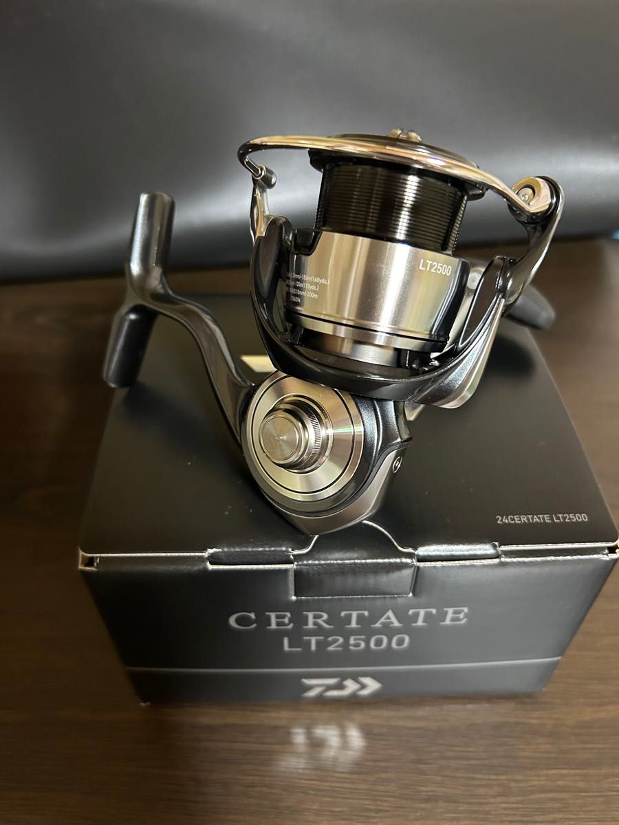 使用わずか 新品同様 ダイワ 24 セルテート LT2500|Yahoo 使用わずか 新品同様 ダイワ 24 セルテート LT2500|Yahoo