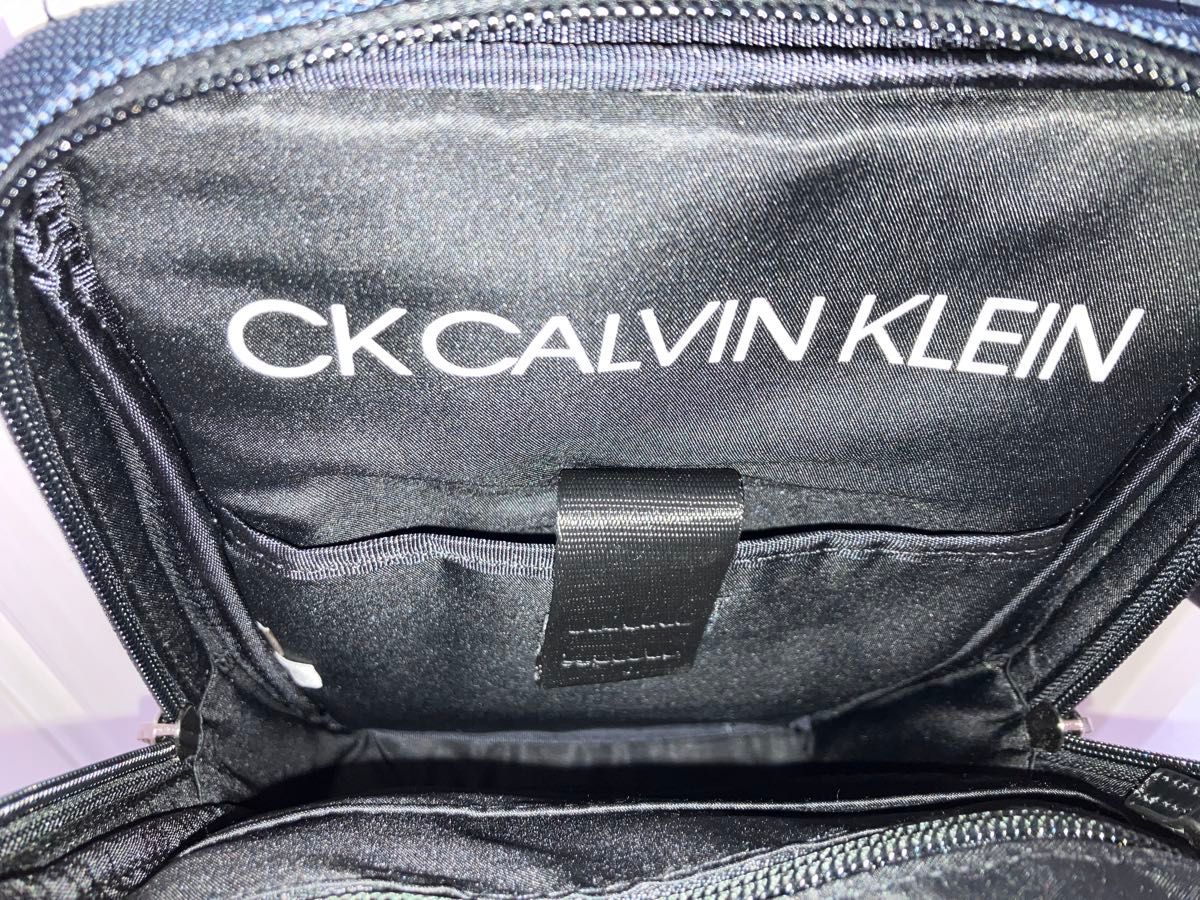 CK CALVIN KLEIN  ショルダーバッグ　                定価:¥19,800
