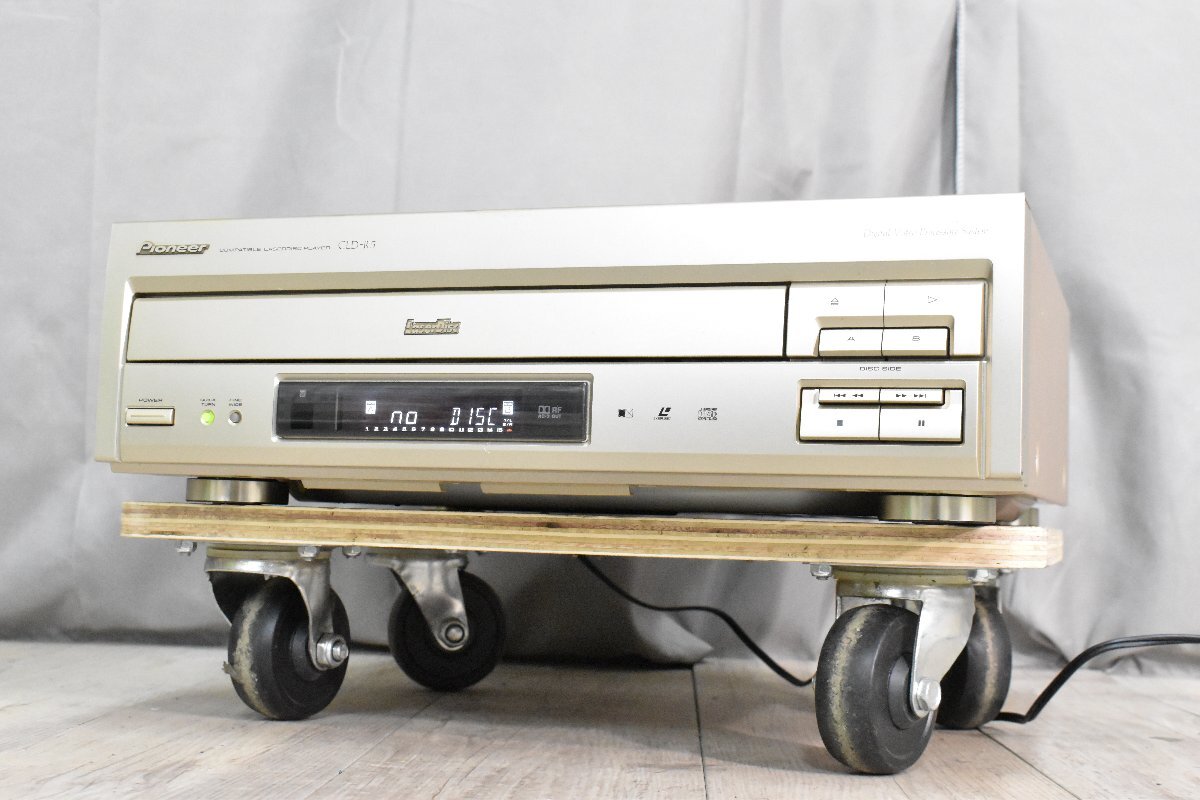 *p1801 present condition goods Pioneer Pioneer LD/CD player CLD-R5