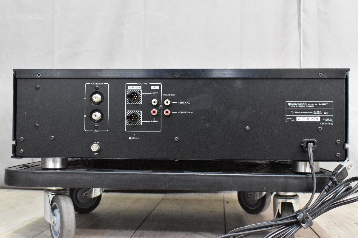 ◇p1899 現状品 KENWOOD ケンウッド FMステレオチューナー L-O2T