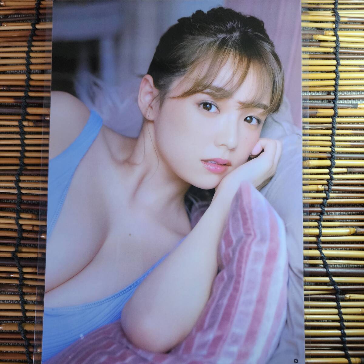 [ high quality thick 150μ laminate processing ]. cape love Young Champion .2024NO.5 swimsuit B5 magazine scraps 8 page [ bikini model ]