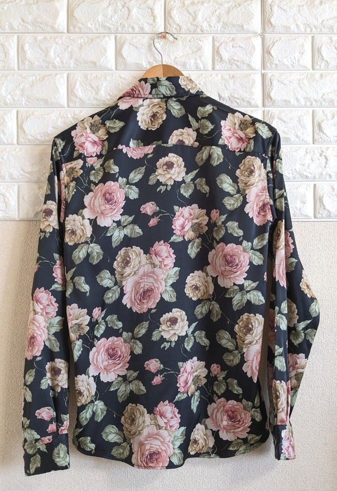 トルネードマート 花柄 ボタニカル柄 長袖シャツ