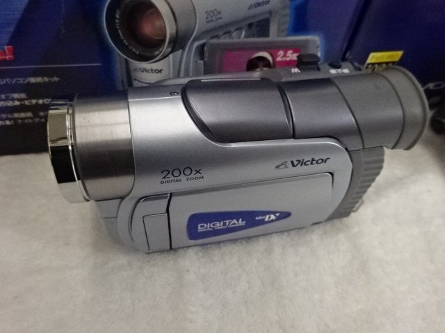 ★ジャンク★ビデオカメラ まとめ売り 3台セット Victor・JVC SONY GR-D50K GR-DVA20K HDR-UXの画像5