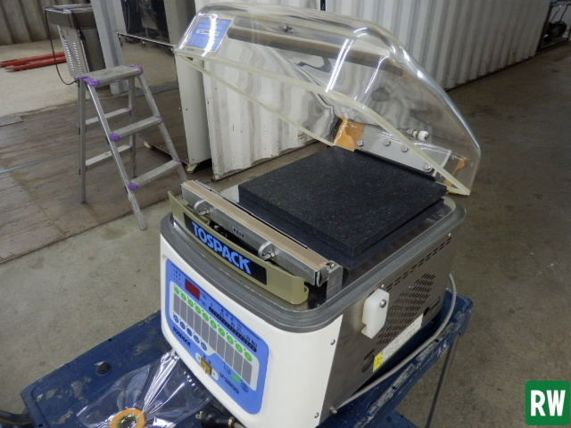 Вакуумная упаковочная машина Higashi Electric Tosay Tospack V-380G 100 В линия нагревателя/уплотнение/нефть Новый вакуумный пакет Коммерческий для бизнеса [2-218293]