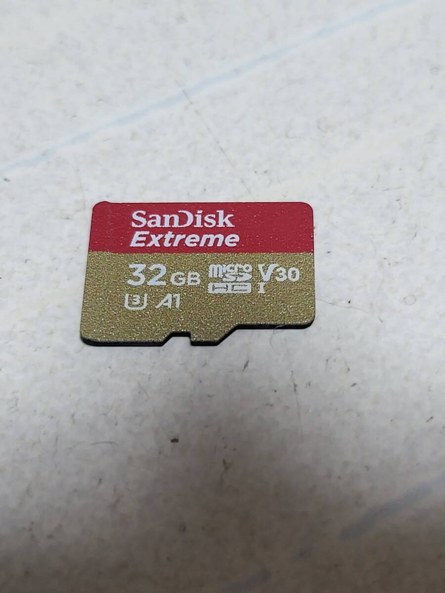 フォーマット済 microSDHC 32GB メモリカード サンディスク EXTREME V30 送料84円 or 185円 or 370円 or 520円の画像1