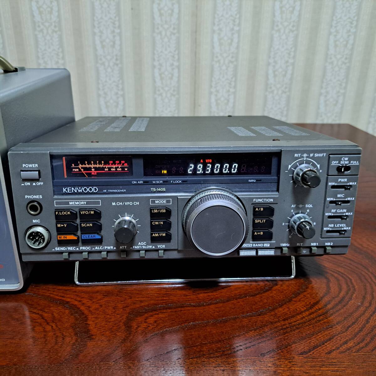 KENWOOD TS-140S 無線機 中古商品の画像1