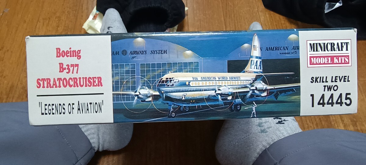 MINICRAFT MODEL KITS Boeing B-377 STRATOCRUISER 14445 new goods long-term keeping goods verification therefore breaking the seal only just to be sure junk treatment .