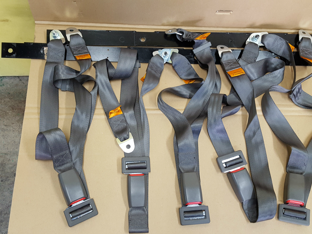 200 Hiace camping seat belt 8 person minute custom vehicle inspection "shaken" material camper KDH223 KDH 200
