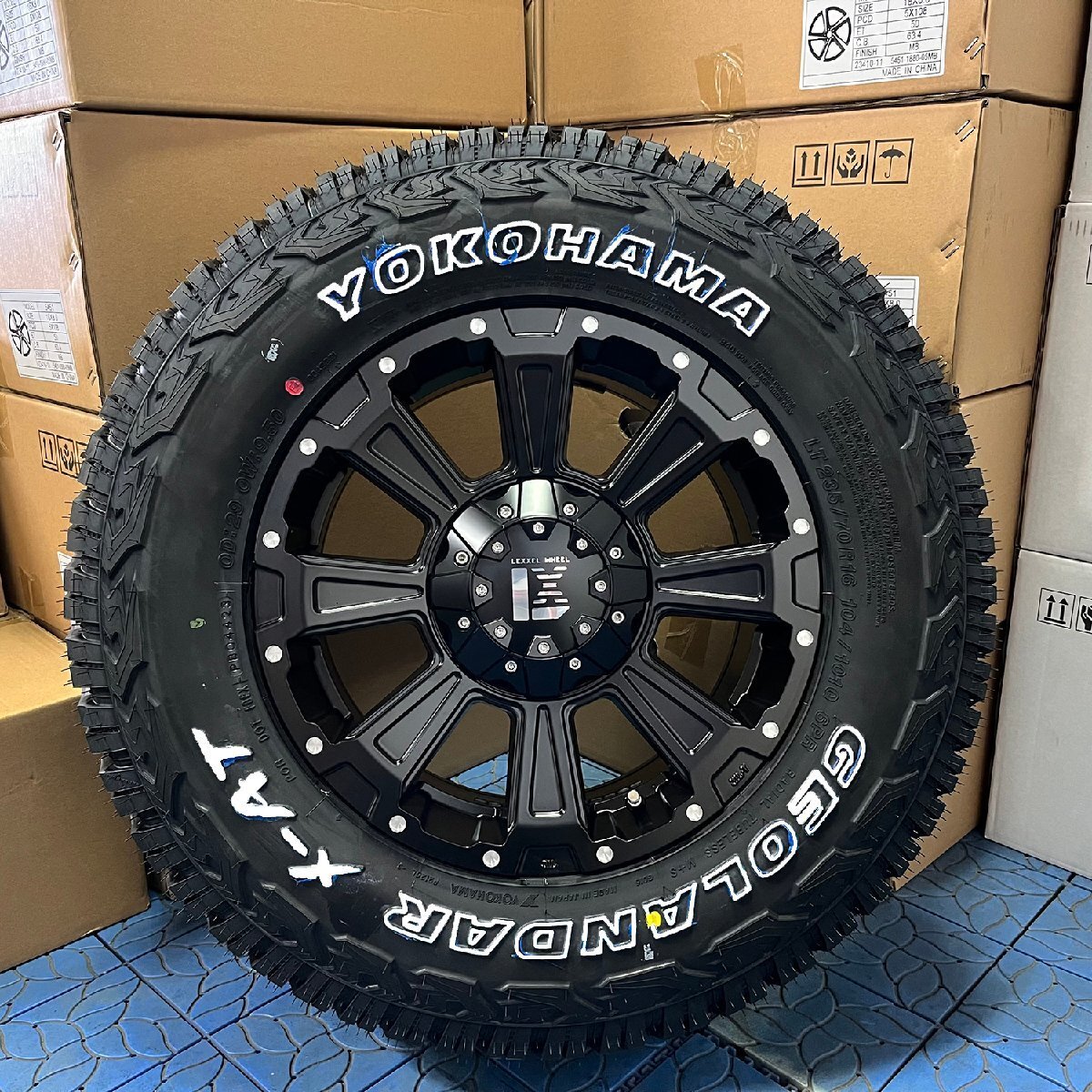 デリカD5 RAV4 CX5 エクストレイル タイヤ ホイール セット 16インチ ヨコハマ ジオランダー X-AT 235/70R16 LEXXEL DeathRock_画像2