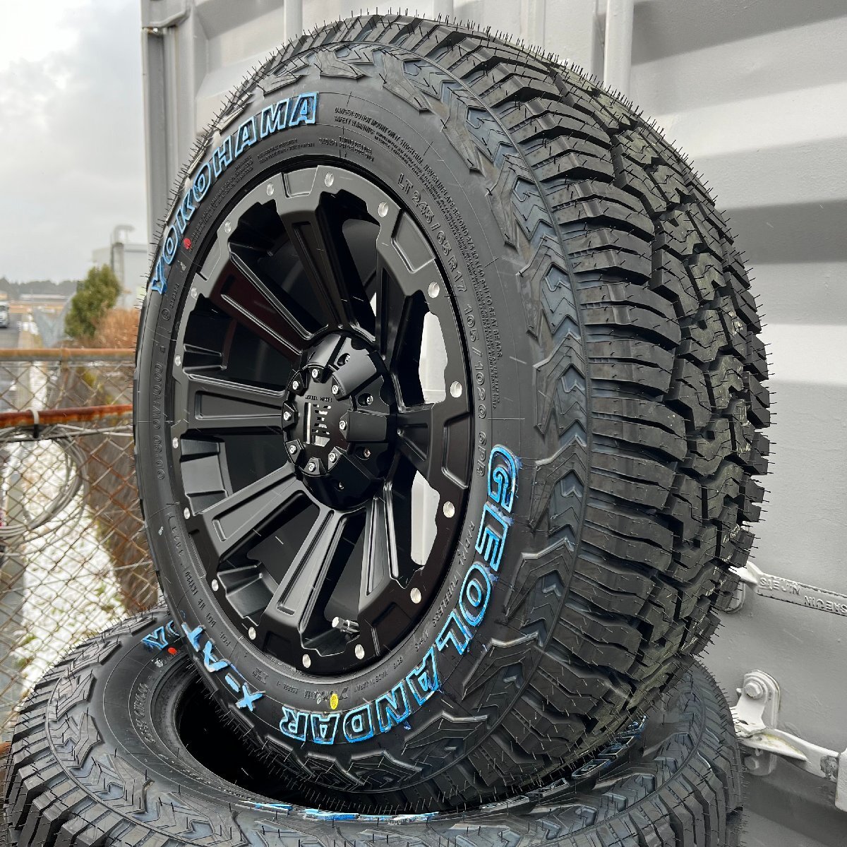 デリカD5 タイヤホイールセット 16インチ ヨコハマ ジオランダー X-AT【235/70R16】or【245/70R16】LEXXEL DeathRock_画像3