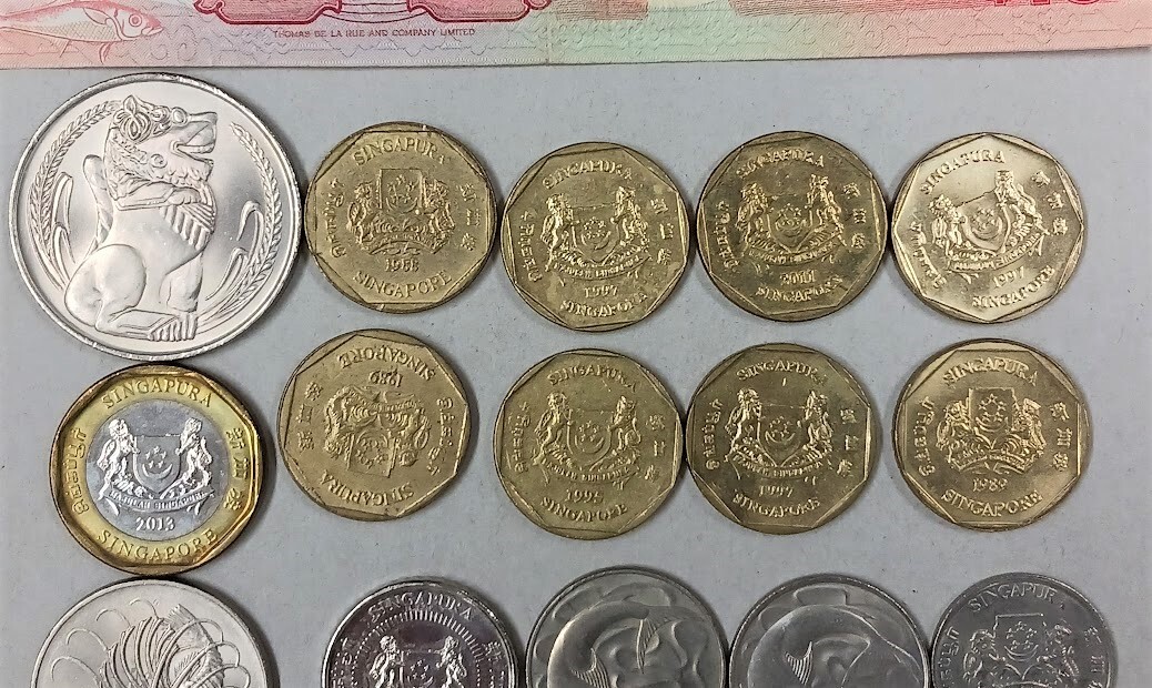 シンガポールドル 10ドル旧紙幣、硬貨コイン まとめ出品　合計21ドル80セント_画像6